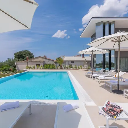 Luxury Gabrijela Near Porec Villa *