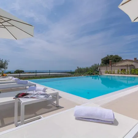 Luxury Gabrijela Near Porec Kastelir