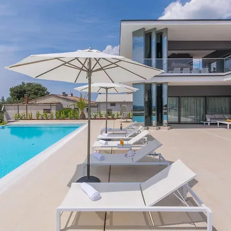 Villa Luxury Gabrijela Near Porec