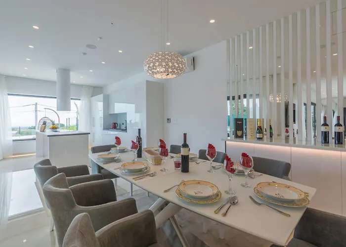 Βίλα Luxury Gabrijela By Istrabook *