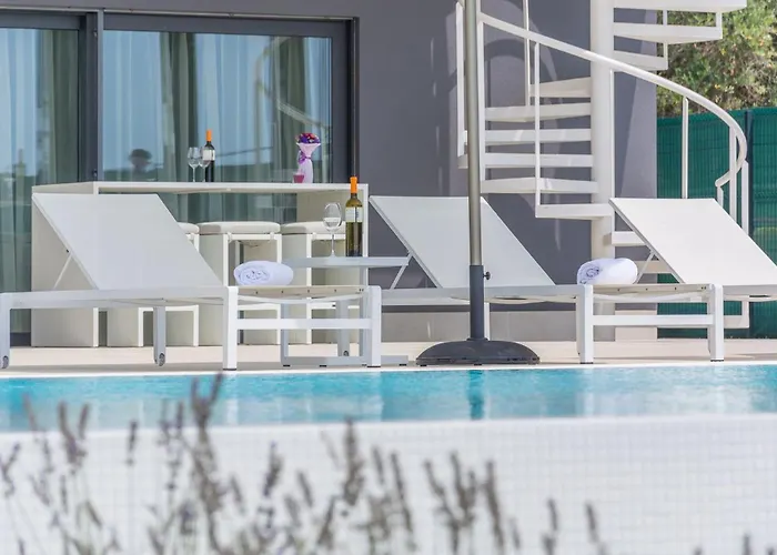 Luxury Gabrijela By Istrabook Βίλα Kaštelir